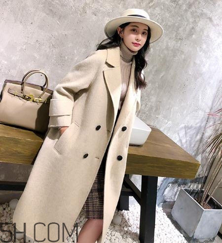 雙面呢大衣可以熨燙嗎？雙面呢大衣怎么熨燙？