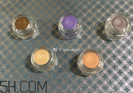 suqqu2018春季彩妝多少錢？suqqu化妝品產(chǎn)品介紹