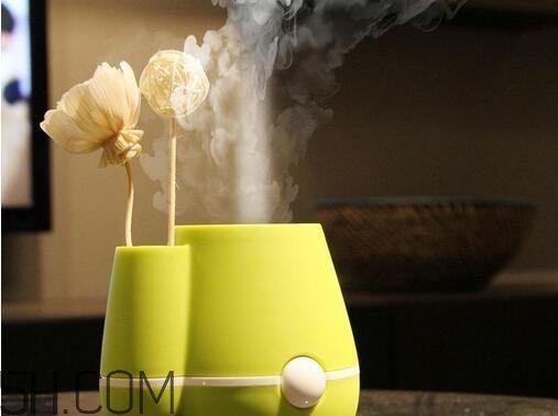 加濕器噴熱氣好嗎？加濕器噴熱氣好還是噴冷氣好？