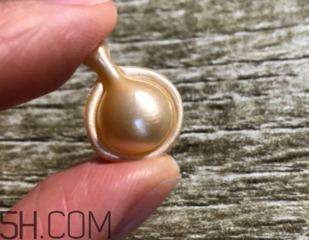 雅頓金膠適合什么膚質(zhì)？雅頓金膠適合油皮和混油皮嗎？