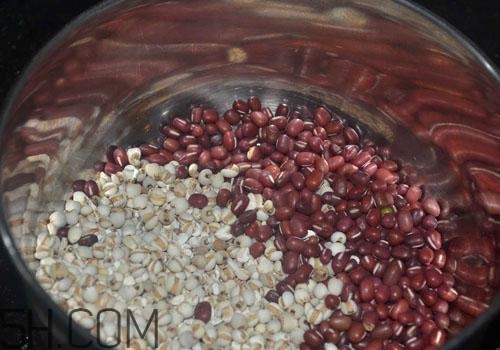 紅豆薏米加紅糖好嗎？紅豆薏米加紅糖的功效有哪些？