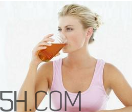喝酵素拉肚子怎么回事？?jī)和裁磿r(shí)候喝酵素最好？