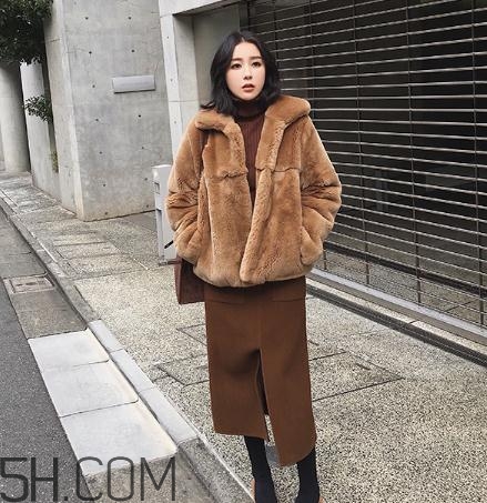 兔毛皮草掉毛嗎？兔毛皮草掉毛怎么處理？