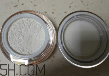 歐詩漫珍珠粉能美白嗎？歐詩漫珍珠粉使用心得