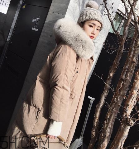 白鴨絨羽絨服保暖嗎？白鴨絨有味道怎么去味？