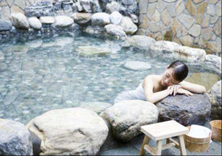 冬季泡溫泉有什么好處？冬季泡溫泉需要注意些什么？