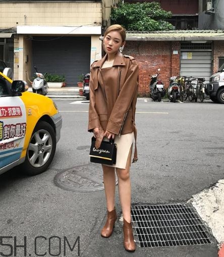 冬天穿裙子配什么鞋子？冬天穿裙子配什么鞋好看？