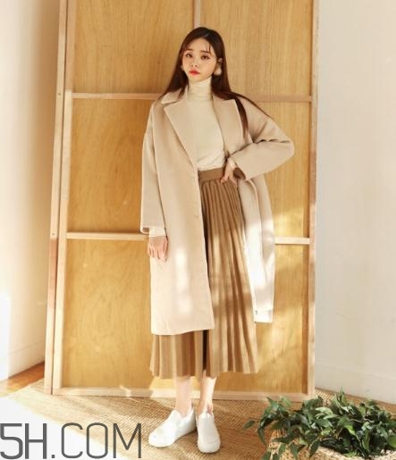 冬天穿裙子配什么鞋子？冬天穿裙子配什么鞋好看？