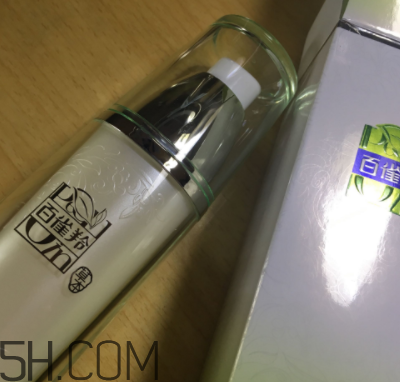 百雀羚亮膚水是清潔水嗎？適合油皮嗎？