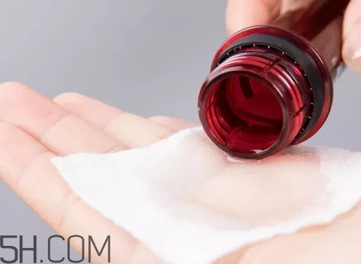 濕敷和面膜哪個先用？濕敷和面膜的順序