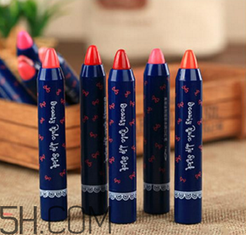 2018國產(chǎn)口紅哪個牌子好用？大牌口紅熱賣排行榜