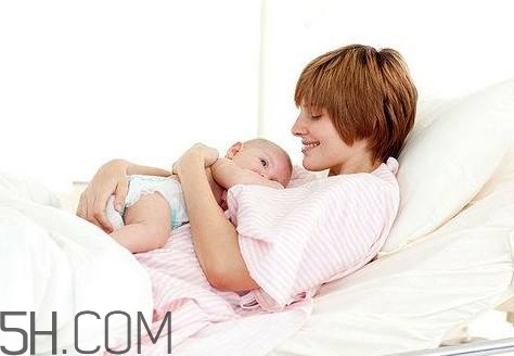 什么時候要考慮催生的問題？坐月子需要怎樣的環(huán)境比較好？