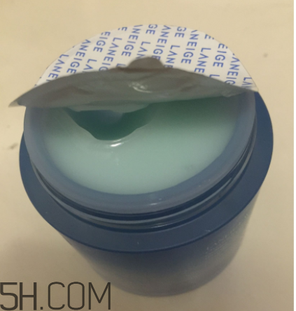 蘭芝睡眠面膜油不油？適合什么膚質(zhì)？