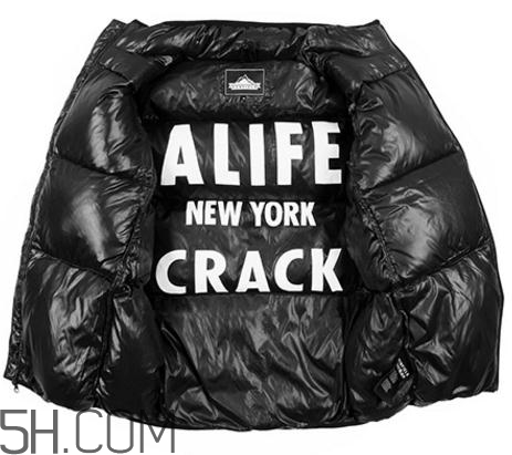 alife與penfield聯(lián)名羽絨服多少錢_在哪買？