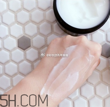 ysl名模肌密卸妝膏好用嗎？卸妝膏適合卸哪個(gè)部位？