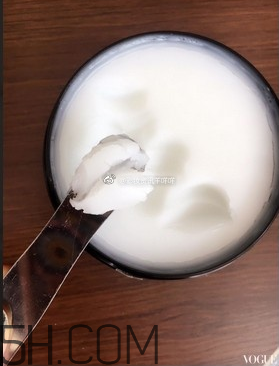 ysl名模肌密卸妝膏好用嗎？卸妝膏適合卸哪個(gè)部位？