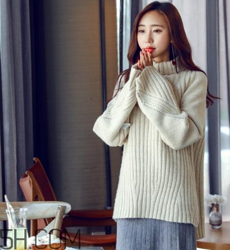 杏色和駝色哪個(gè)顯白？杏色和駝色哪個(gè)好看？