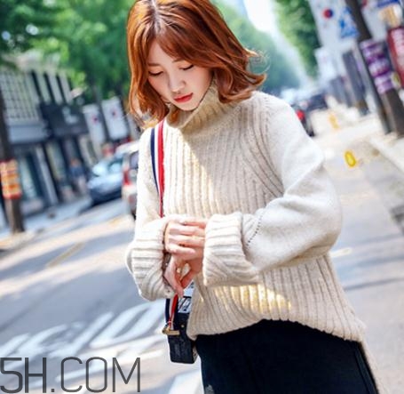 杏色和駝色哪個(gè)顯白？杏色和駝色哪個(gè)好看？