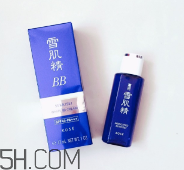 雪肌精化妝水適合干皮嗎？適合痘肌嗎？