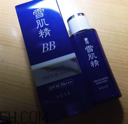 雪肌精美白BB霜含酒精嗎？敏感皮能用嗎？