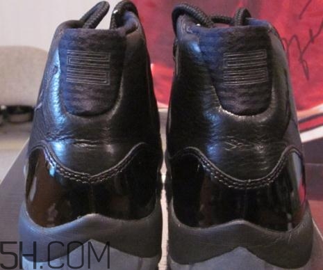 air jordan 11 blackout發(fā)售時間_多少錢？