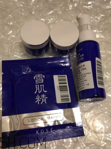 雪肌精柔凈洗顏乳有泡沫嗎？適合干皮嗎？