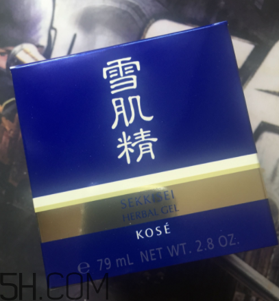 雪肌精菁華凝霜什么成分？有什么功效？