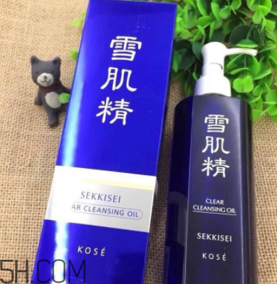 雪肌精卸妝油糊眼睛嗎？雪肌精卸妝油悶痘嗎？
