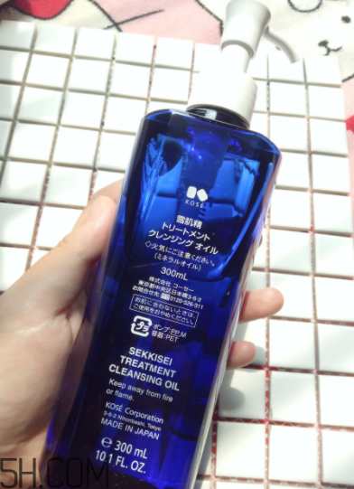 雪肌精卸妝油可以卸眼妝嗎？雪肌精卸妝油乳化快嗎？