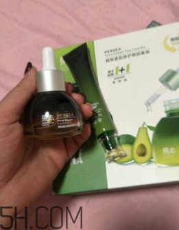 詩(shī)婷露雅鱷梨眼部套裝適合什么年紀(jì)？什么膚質(zhì)？