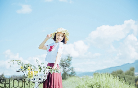 fancl卸妝油和植村秀卸妝油哪個好用？卸妝油可以卸指甲油嗎？