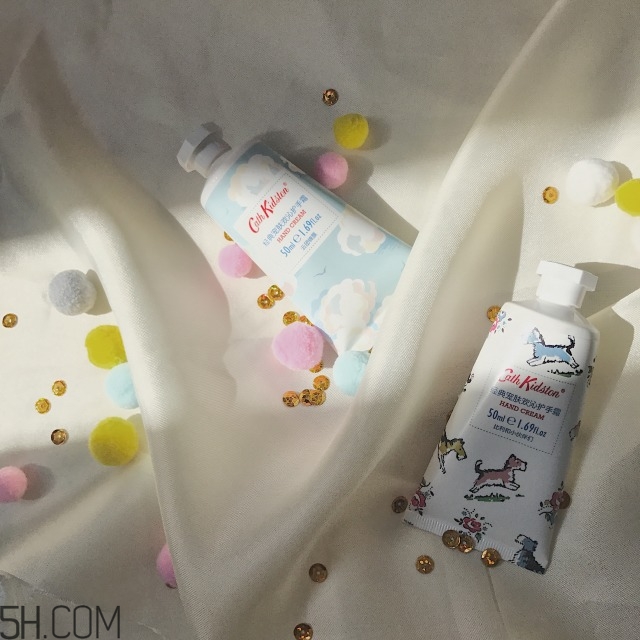 兩款超級好聞?dòng)趾糜玫淖o(hù)手霜推薦 cath kidston護(hù)手霜好用嗎