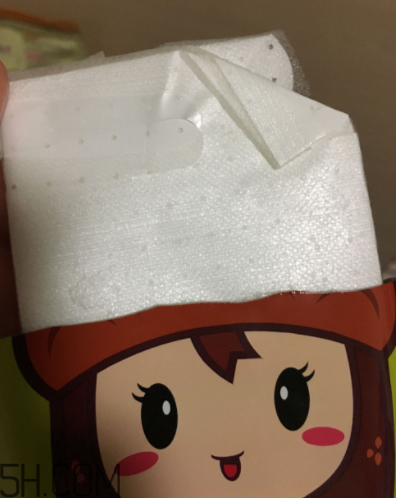 詩婷露雅奇異果面膜薄不??？是蠶絲面膜嗎？
