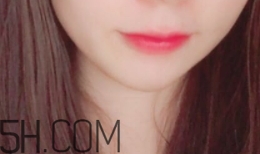 mac和ysl口紅哪個好？mac口紅和圣羅蘭口紅對比