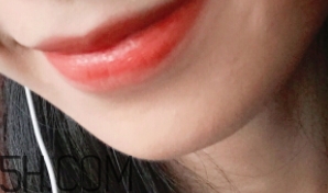 mac和紀梵?？诩t哪個好？mac魅可和紀梵希口紅哪個貴？