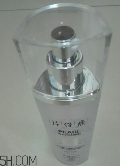 片仔癀珍珠亮膚水適合油皮嗎？適合夏季嗎？