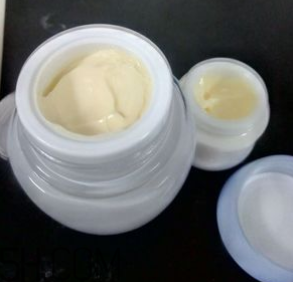 片仔癀珍珠膏夏天能用嗎？會不會很油？