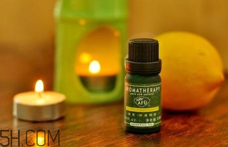 檸檬精油的功效有哪些？檸檬精油有什么功效？