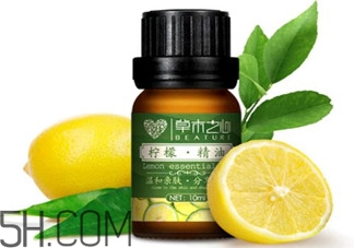 檸檬精油的功效有哪些？檸檬精油有什么功效？