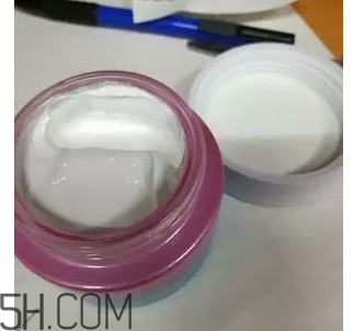 植美村素顏霜好用嗎？含有害成分嗎？