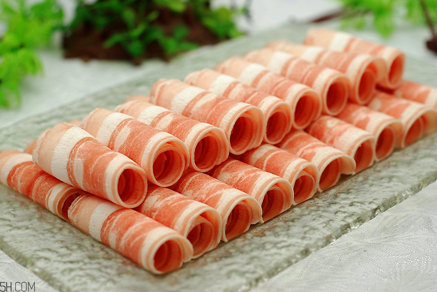羊肉和香蕉可以一起吃嗎？吃了羊肉可以吃香蕉嗎？