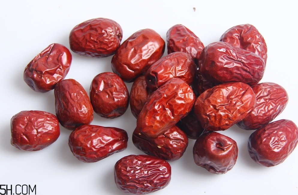 最健康吃紅棗的方法是什么？吃紅棗需要注意些什么？