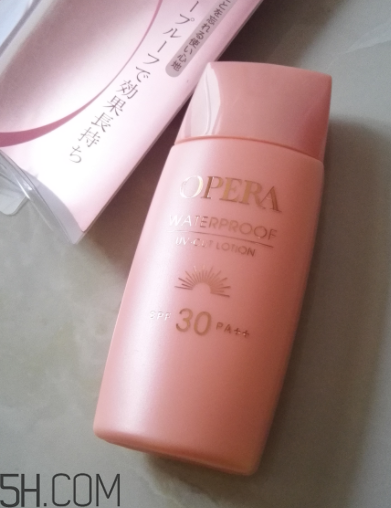 Opera防曬霜防水嗎？Opera防曬霜防汗嗎？