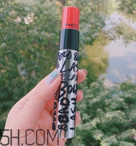 mac睫毛膏多少錢？mac睫毛膏好用嗎？