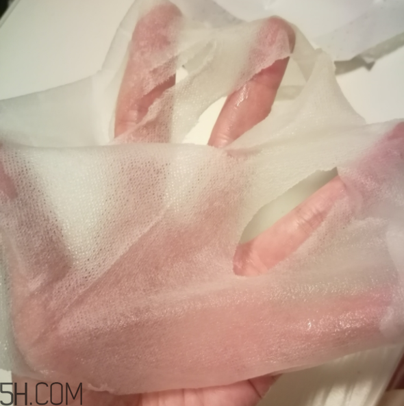 透真玻尿酸面膜過敏嗎？透真玻尿酸面膜含酒精嗎？