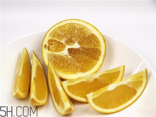 柿子和橙子能一起吃嗎？吃完橙子可以吃柿子嗎？
