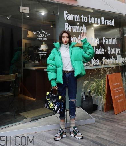 面包服搭配什么鞋子？面包服搭配鞋子圖片