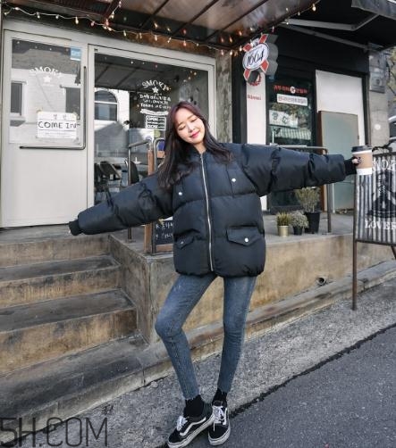 面包服搭配什么鞋子？面包服搭配鞋子圖片