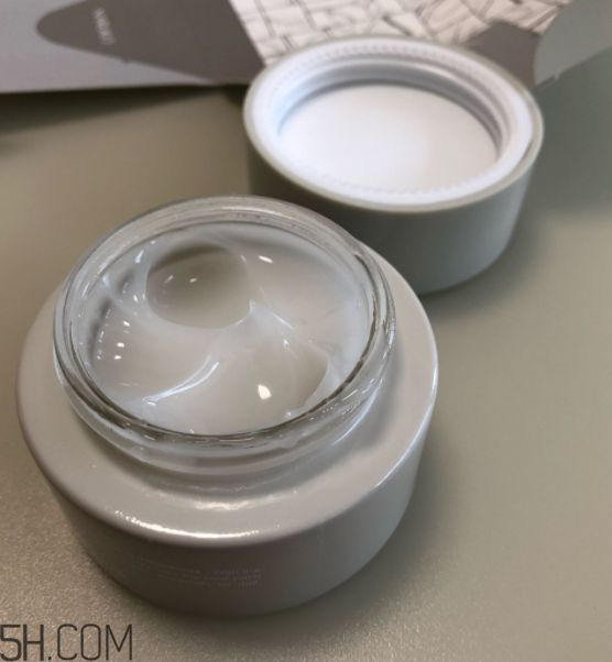 牛爾白玉蘭凍膜什么功效？牛爾白玉蘭凍膜熟齡肌適合嗎？