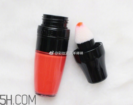蘭蔻搖搖樂(lè)啞光唇釉186是什么顏色？蘭蔻氣墊光霧唇露試色